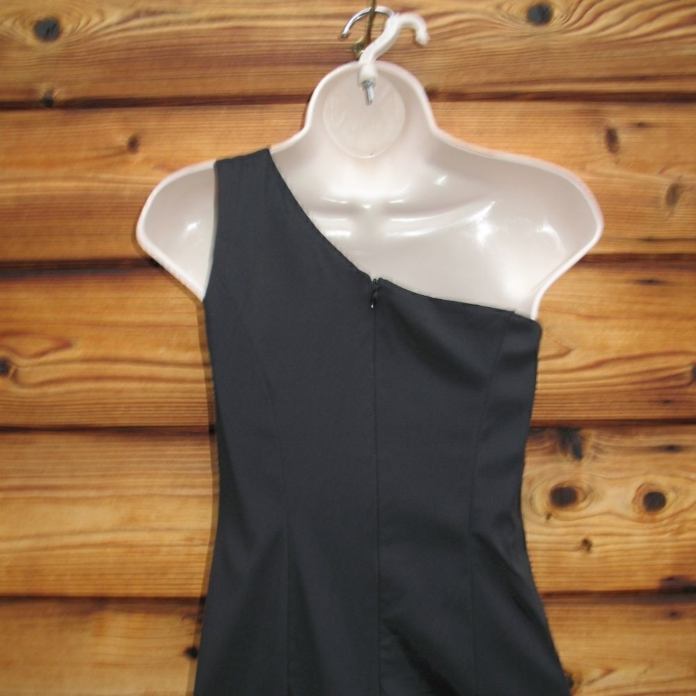 Cache Black One Shoulder Cocktail Dress - Picture 7 of 8
